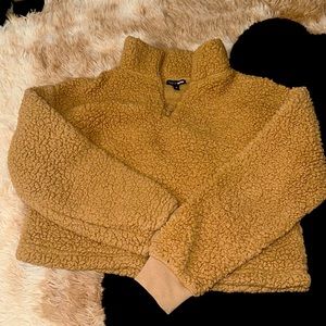 Fuzzy Cropped Sweater